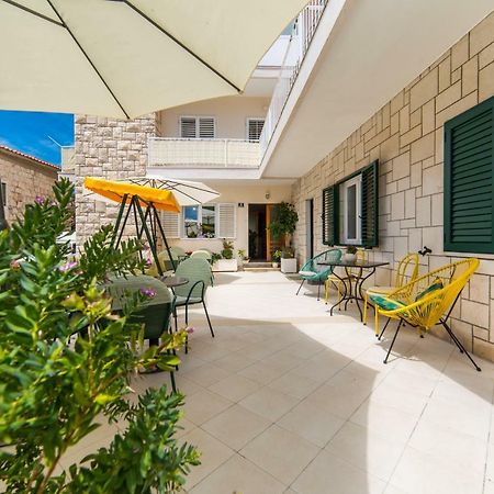 Apartmani Ujdur Градац Экстерьер фото