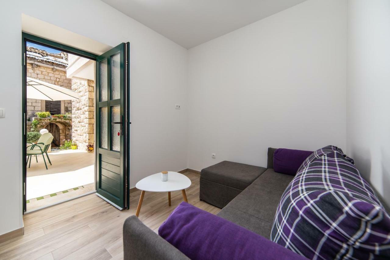 Apartmani Ujdur Градац Экстерьер фото